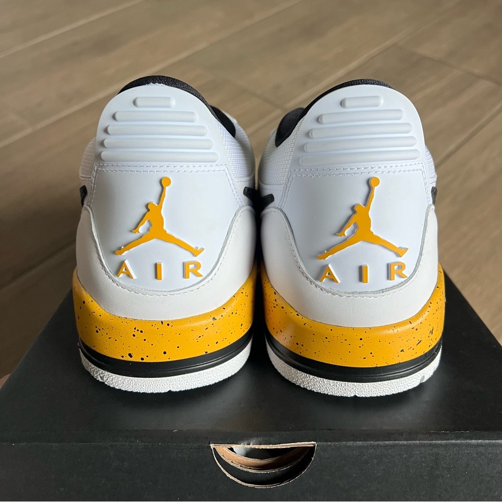 Jordan Legacy 312 Low - Picture 7 of 8